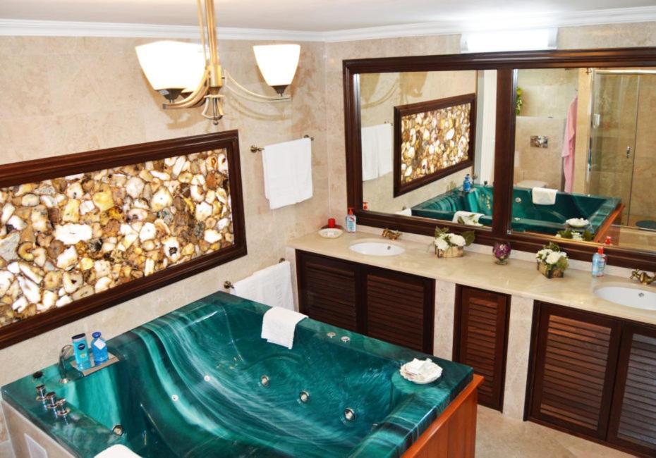 Puflene Resort Муругіль Екстер'єр фото